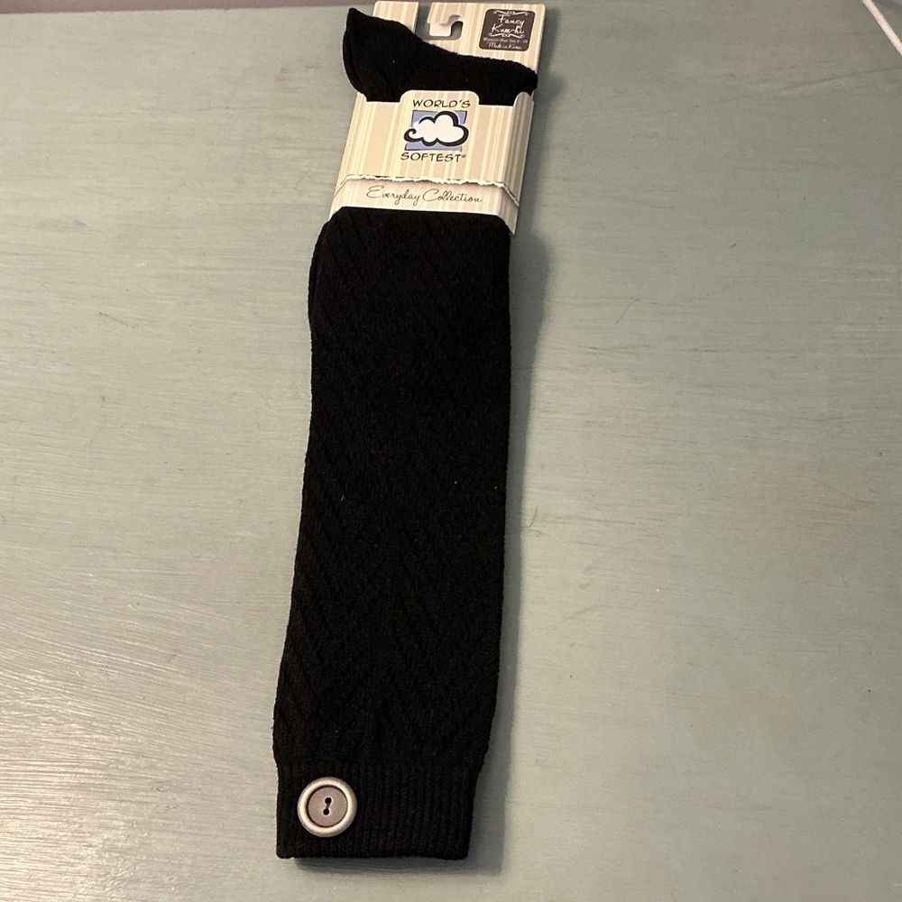 World’s Softest NWT Black Fancy Knee-hi Boot Sock Women’s Shoe Size 6-10 - Picture 4 of 6